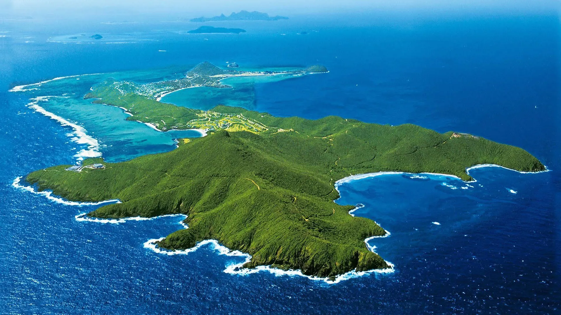 Tamarind Beach Hotel & Yacht Club Charlestown 4*,