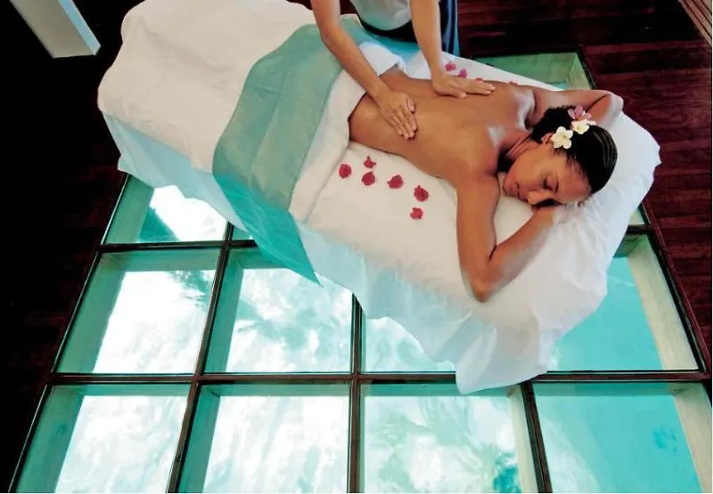 Tamarind Beach Hotel & Yacht Club Charlestown 4*,  Saint Vincent and the Grenadines